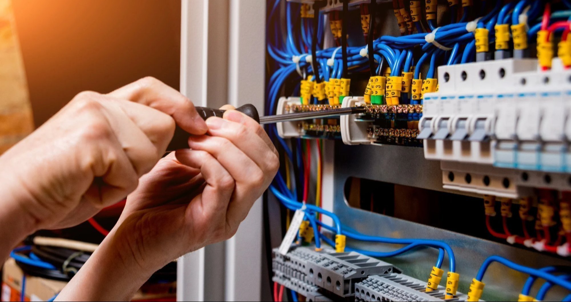 Electrician Services Abu Dhabi: Reliable Electrical Solutions for Homes & Businesses